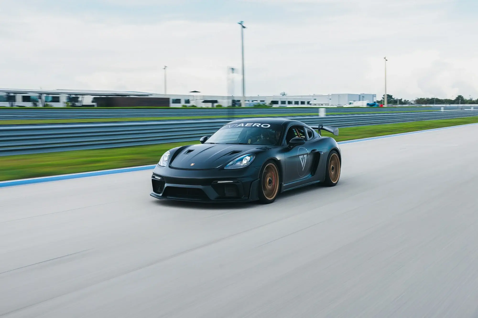 Porsche 718 GT4 RS