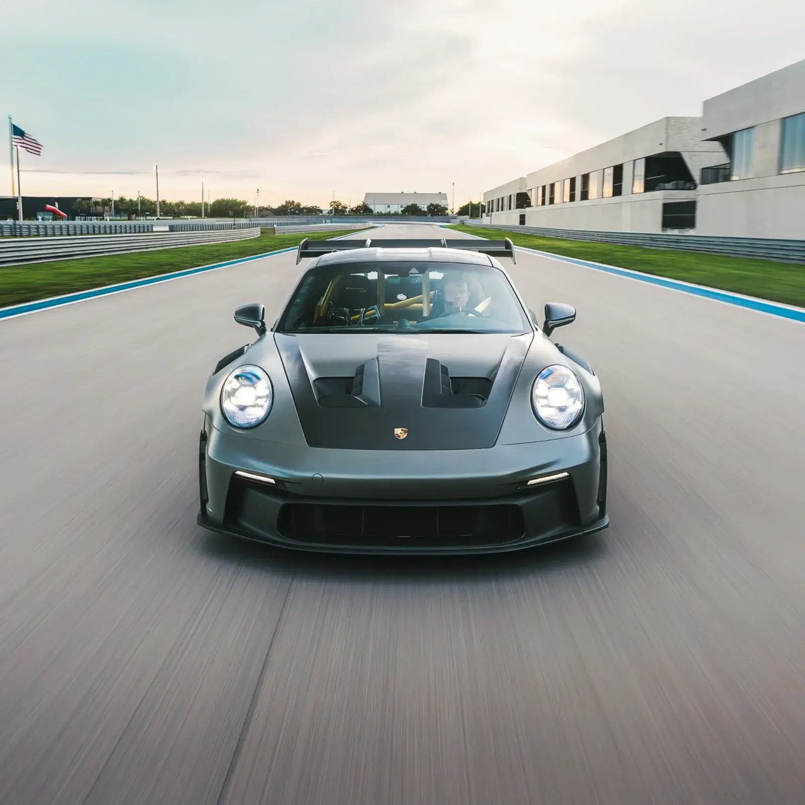Porsche 992 GT3 RS